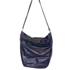 Perlina X-Large Leather Shoulder Bag